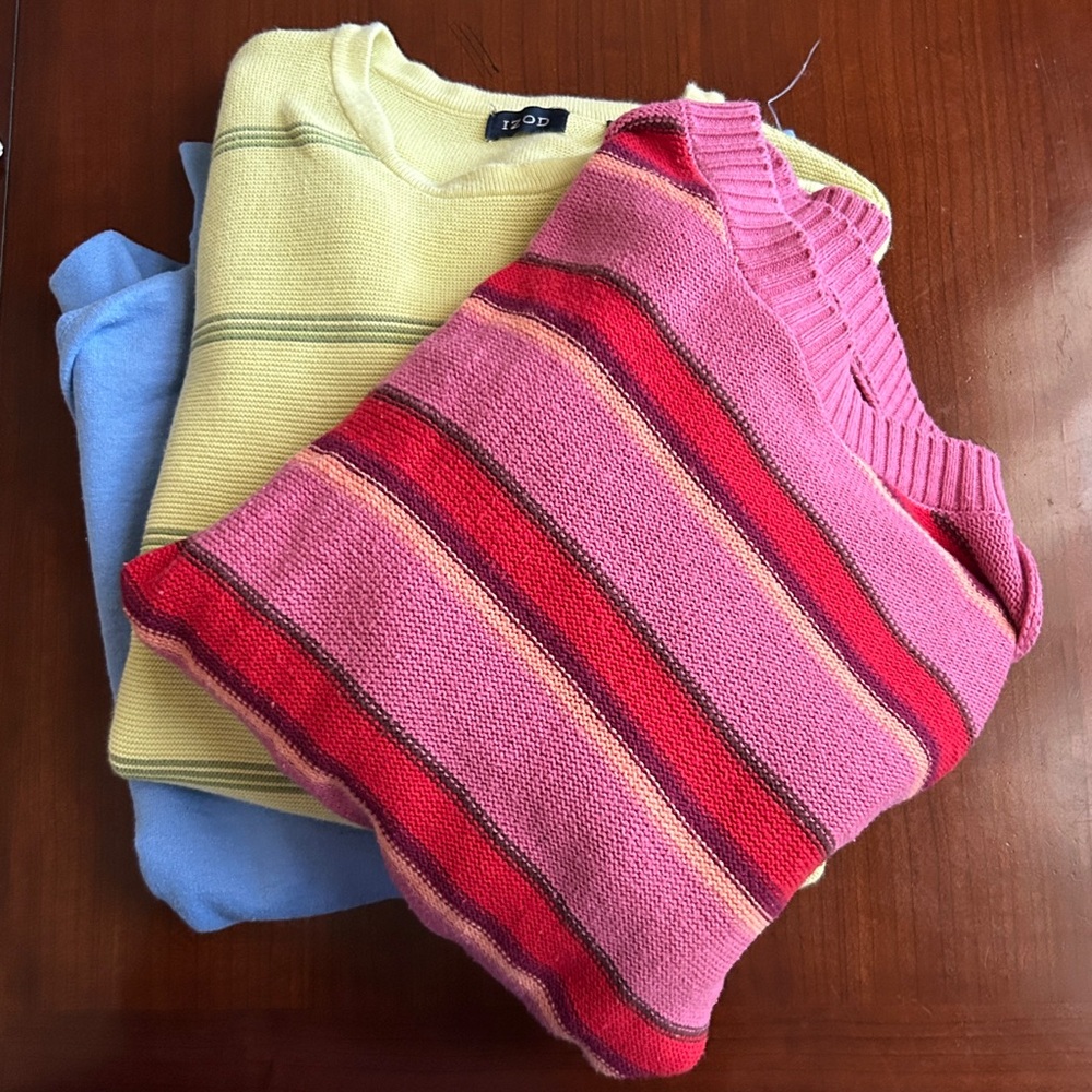 40% off all sweaters!!